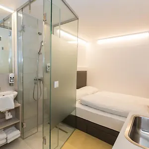 Hotel Smart Nano Living - Hauptbahnhof - Self Check-in, Wien