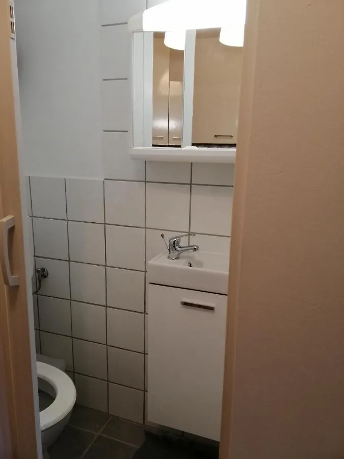 Max Out Apartment Viena 0*,
