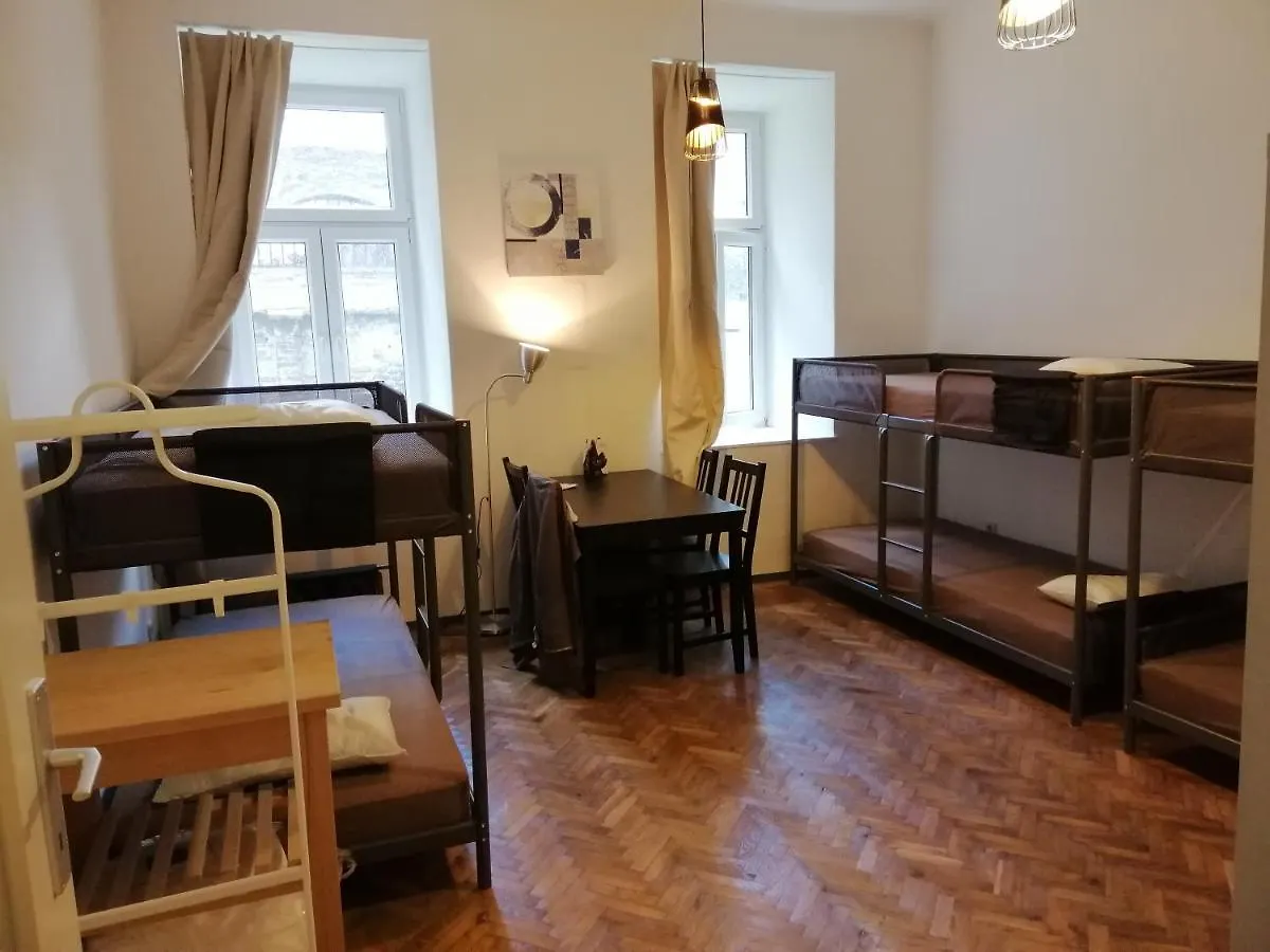 Max Out Apartment Viena 0*,  Austria